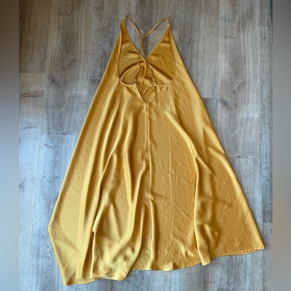 Dress Forum Golden Satin Slip Midi Dress Adjustable Straps Size Medium boho - Picture 5 of 5